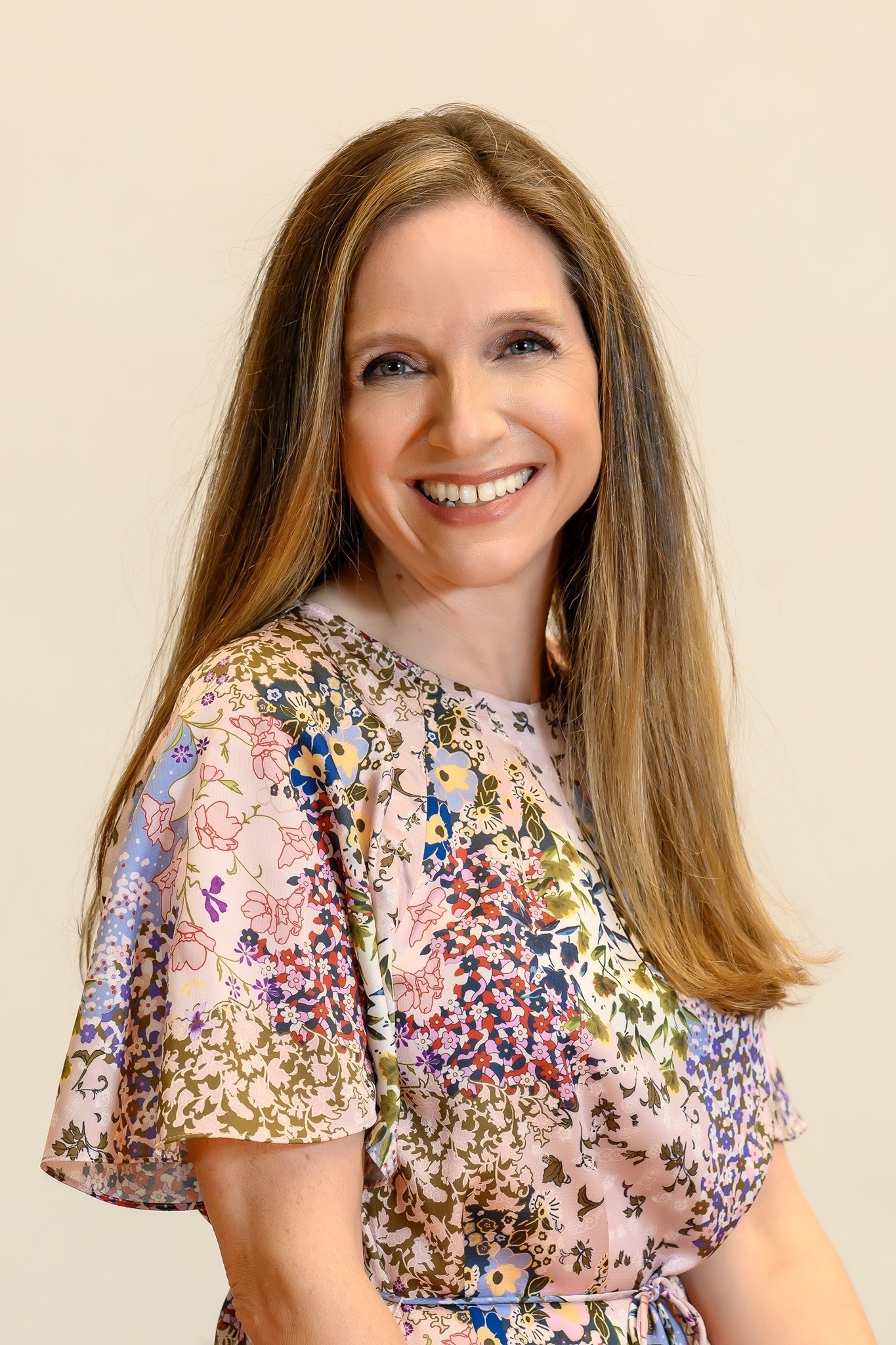 Rabbi Rachel Ain, author of Watch How You Go